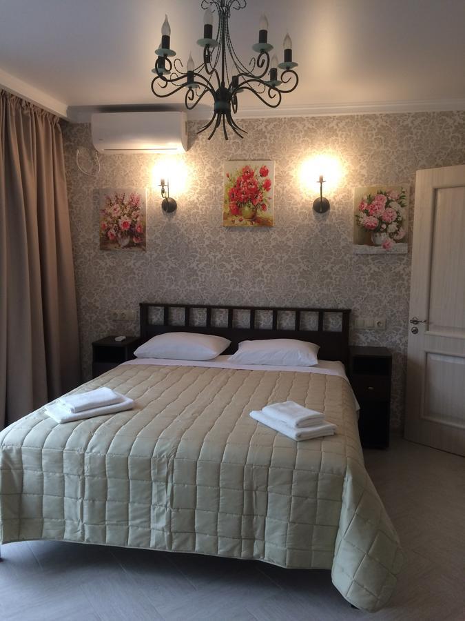 Guest House Гости Pitsoenda Buitenkant foto